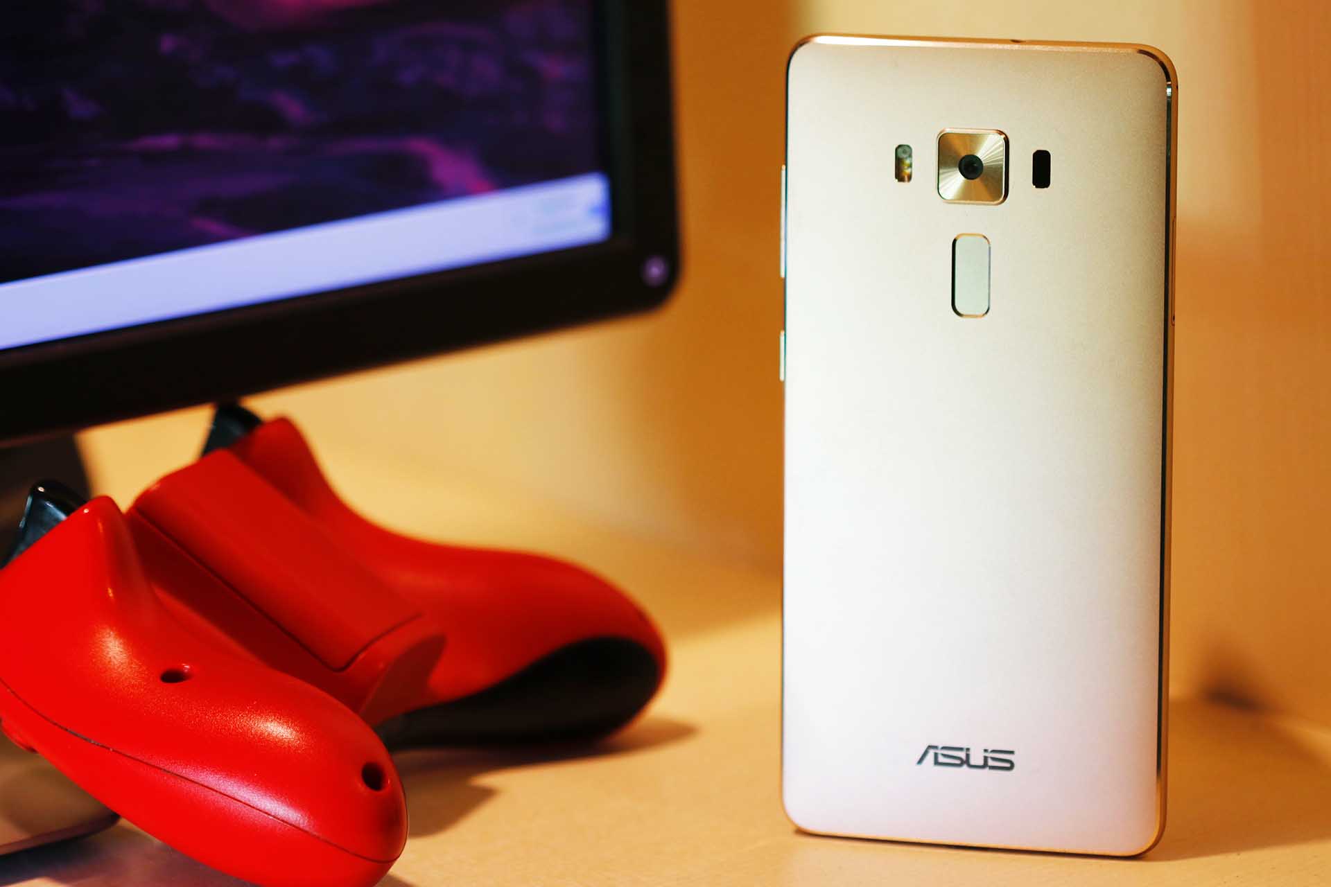 7 Reasons We Do Not Like The Asus Zenfone 3 Deluxe Revu