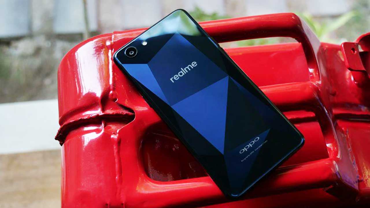 OPPO-powered RealMe 1 launched, priced real low - revü