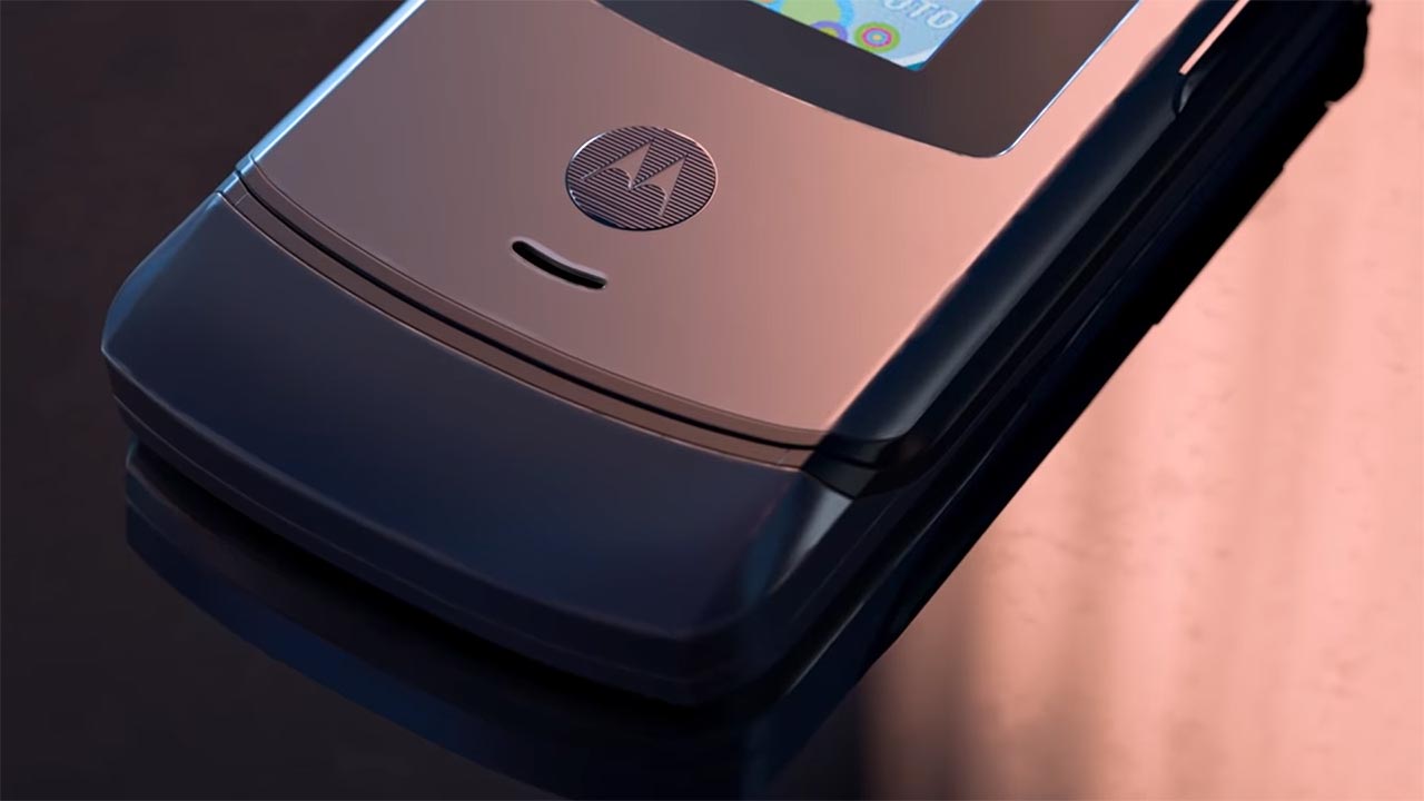 Lenovo teases Motorola Razr comeback again